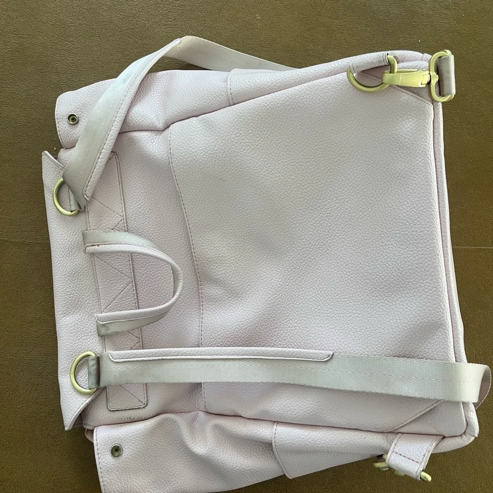 Freshly picked Pink diaper bag - Picture 6 of 12
